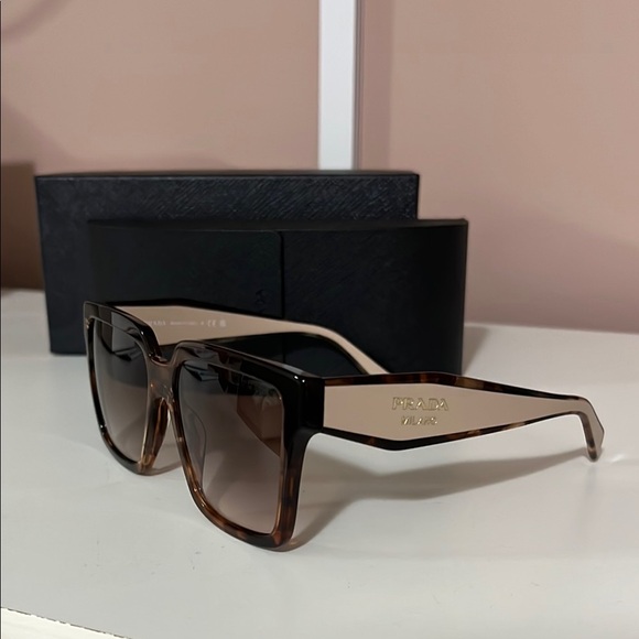Prada Tortoise Shell Sunglasses - Picture 1 of 5